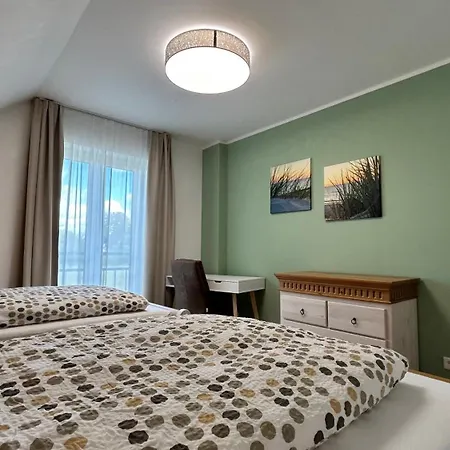 Holiday home Gruenes Seeidyll - Direkt Am Puddeminer Wiek! *