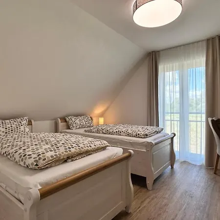 Gruenes Seeidyll - Direkt Am Puddeminer Wiek! Holiday home *
