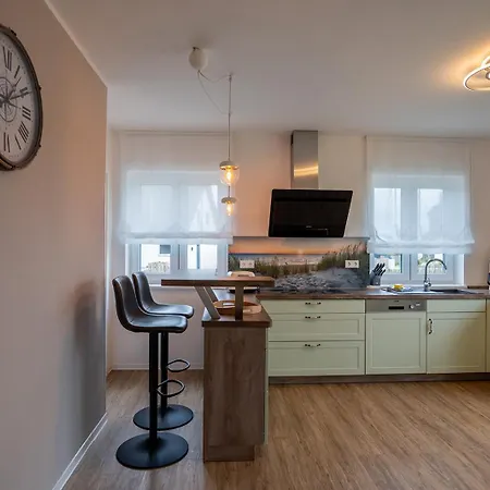 Gruenes Seeidyll - Direkt Am Puddeminer Wiek! 別荘 Puddemin