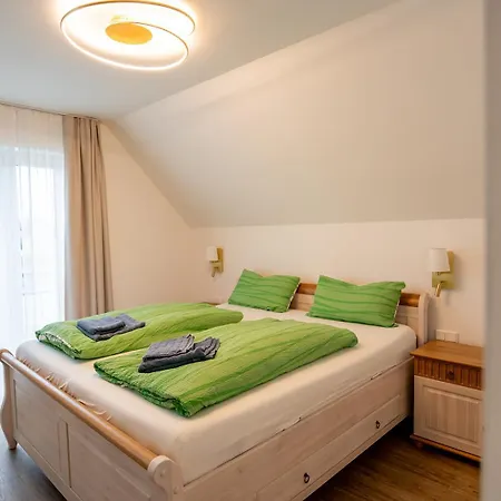 Gruenes Seeidyll - Direkt Am Puddeminer Wiek! Casa de Férias