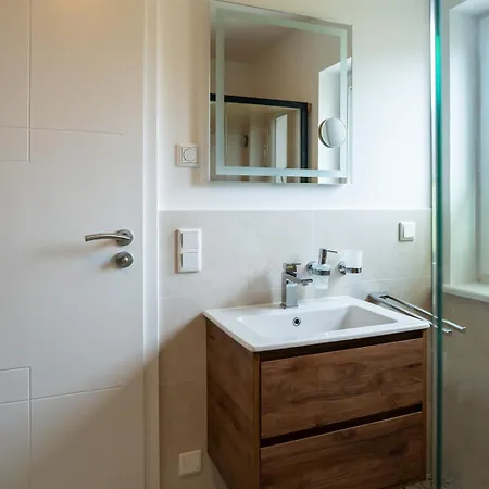 Gruenes Seeidyll - Direkt Am Puddeminer Wiek! Puddemin