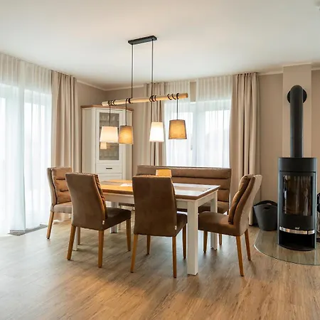 Gruenes Seeidyll - Direkt Am Puddeminer Wiek!