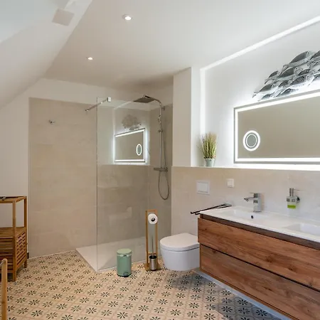 Gruenes Seeidyll - Direkt Am Puddeminer Wiek! Puddemin