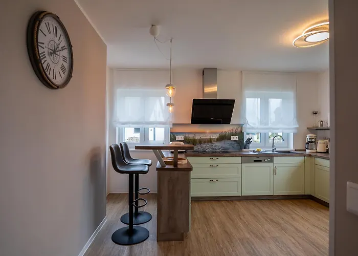 Gruenes Seeidyll - Direkt Am Puddeminer Wiek! 別荘 Puddemin