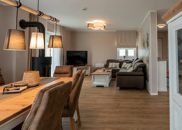 Gruenes Seeidyll - Direkt Am Puddeminer Wiek! 別荘 Puddemin