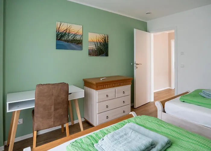 Gruenes Seeidyll - Direkt Am Puddeminer Wiek! Puddemin